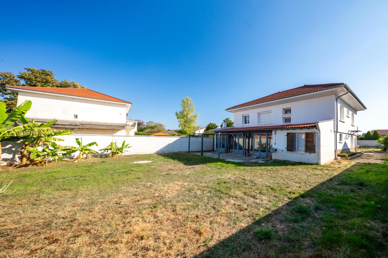 Maison 5 pièces 129 m² · à Viriat · 129 m² · 288 000 €